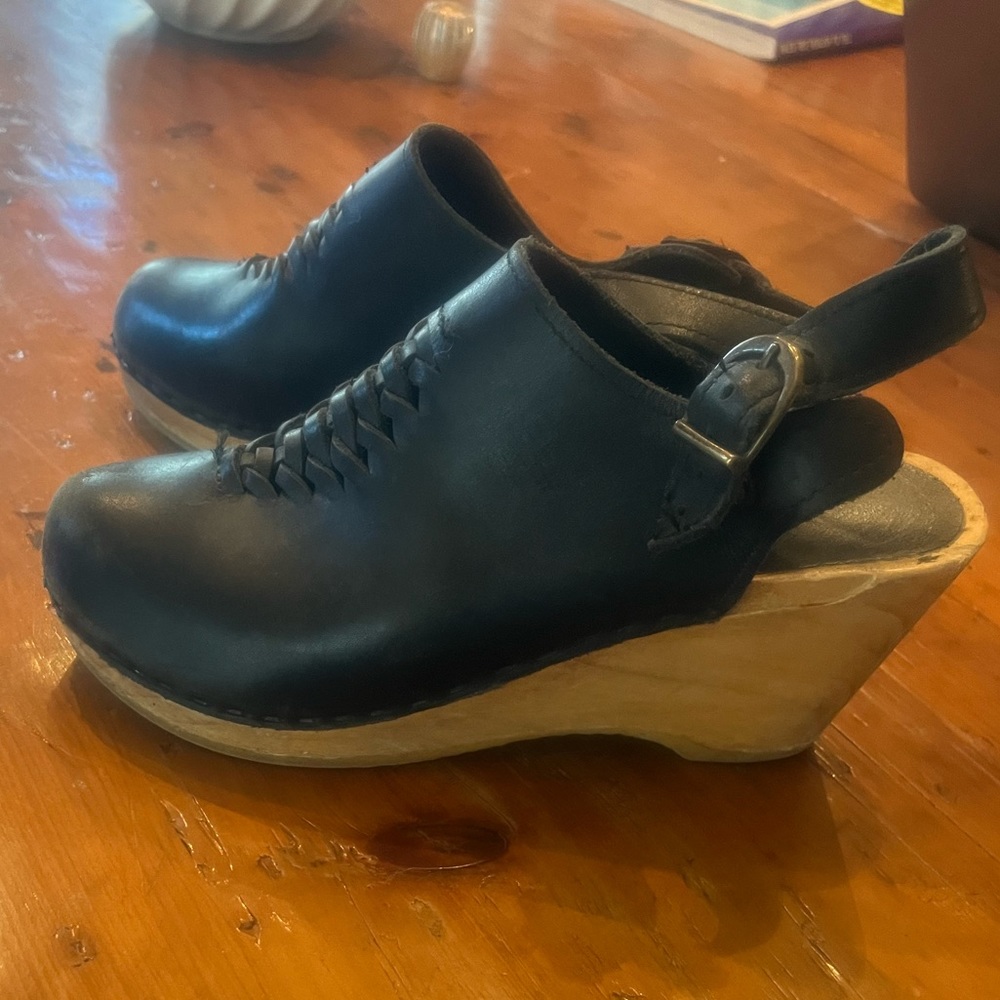 No. 6 heel strap clogs